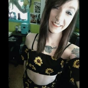 Meet your Posher, Briana